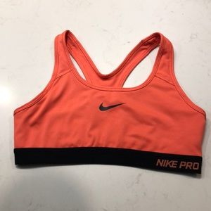Nike Pro Sports Bra